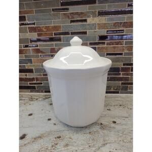 Vintage Heritage White Pfaltzgraff Extra Large Canister & Lid